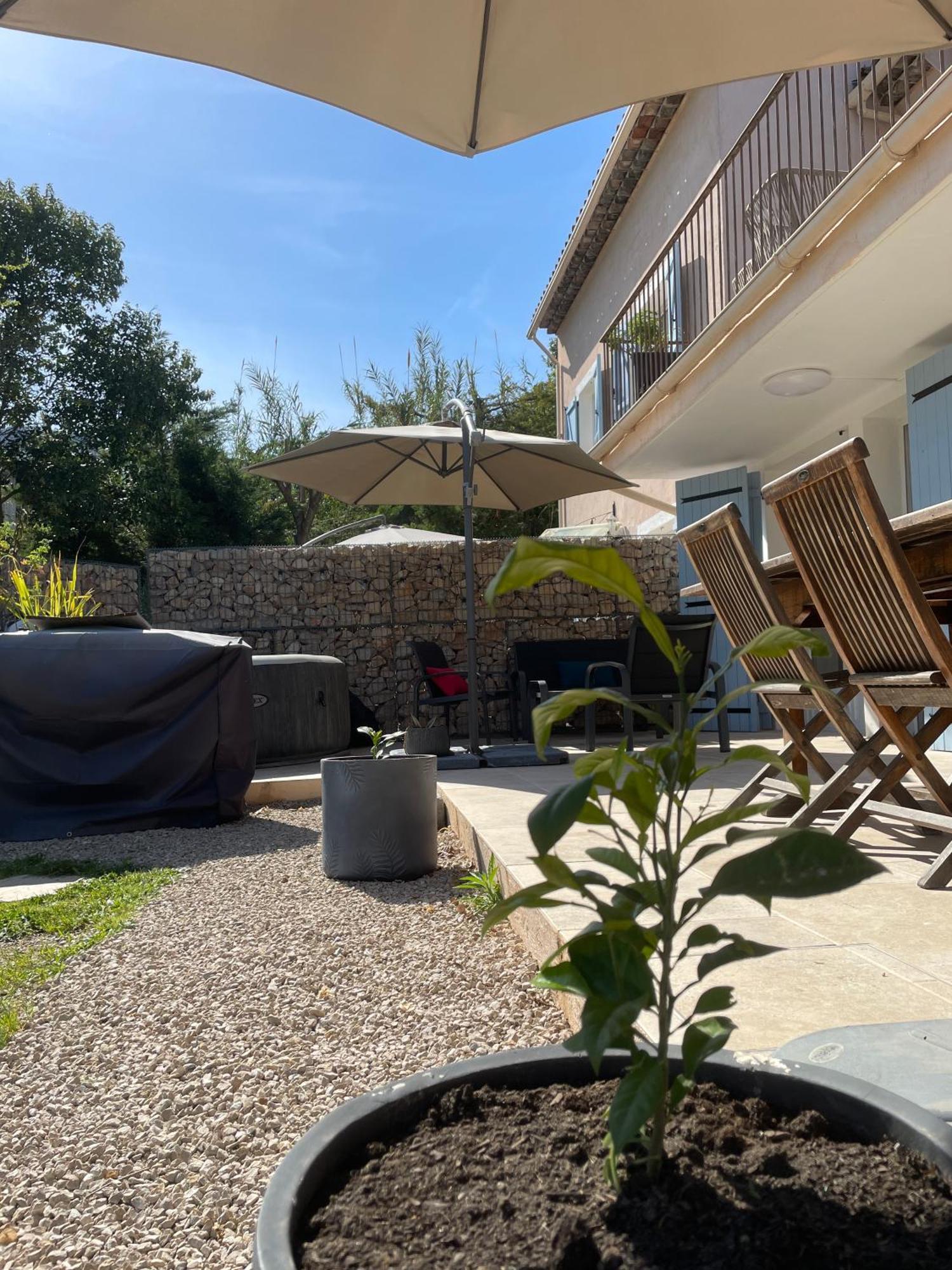 Luva D'Azur, Rez De Villa Le Riou - Le Vallon Le Bar-sur-Loup Екстер'єр фото